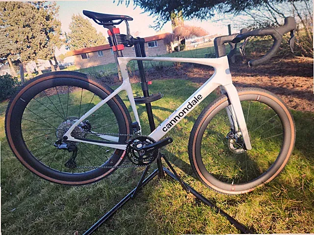 CANNONDALE SUPER X CARBON GRAVEL 2 56cm 2026 GRX ELECTRONIC DT SWISS NEW