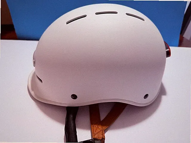 Electric E Bike Smart Helmet By Electric Bike Company Built in LED Lights SIZE L