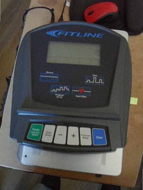 Fitline R100 Recumbent Bike Display Console Assembly 5116951 Nov 2005 Used