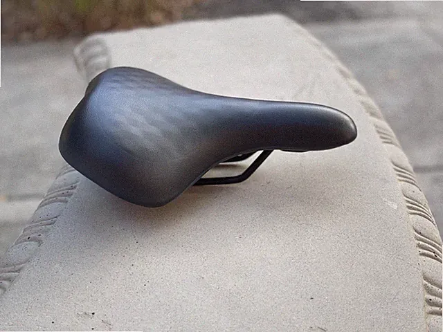 New Comfort Bike Seat - Takeoff Saddle - Ebike Hybrid City Bike - Black
