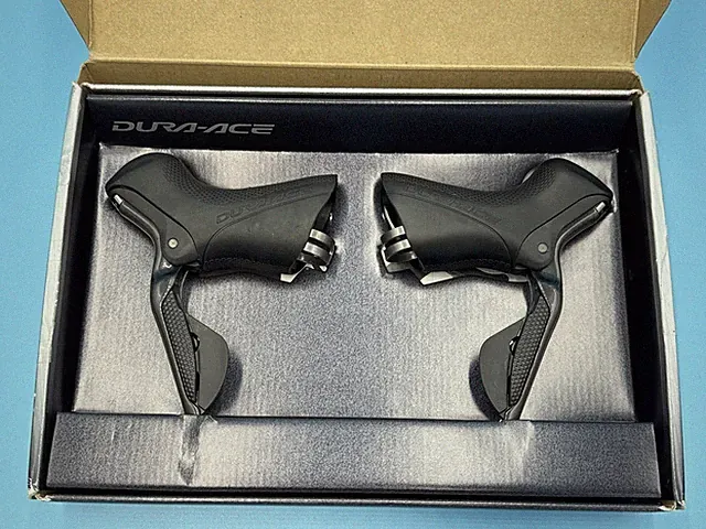 NOS 1st Generation Shimano DURA-ACE Di2 ST-7970 Electronic STI Levers NEW IN BOX