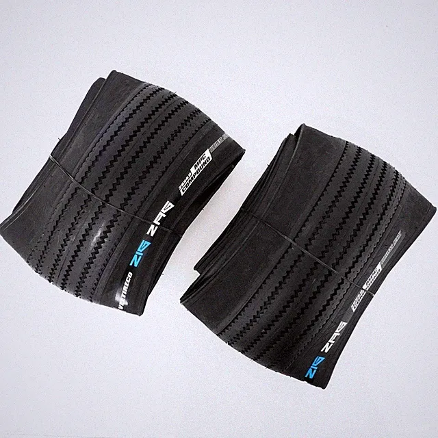 Vee Tire 26 x 4.0 Zig Zag Fat Tire Tubeless Ready TLR Folding one or two Tires